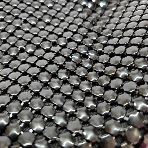 VINTAGE ELKA Black Metal Mesh Lucite Plastic Handle Satchel Bag - Picture 4 of 9